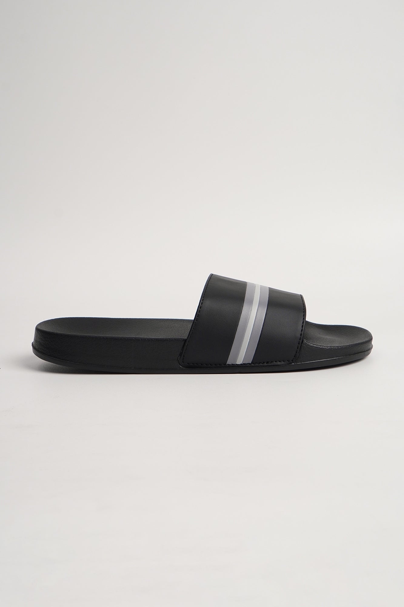 Penshoppe slippers price online