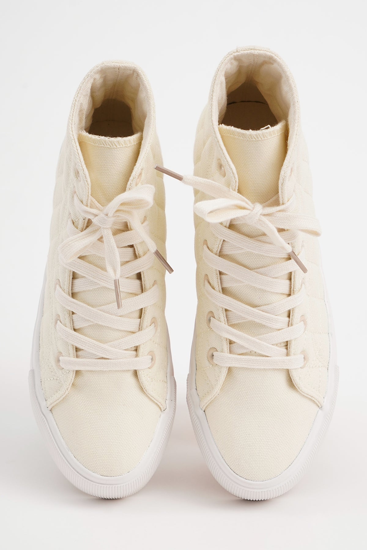 Penshoppe lace clearance up sneakers