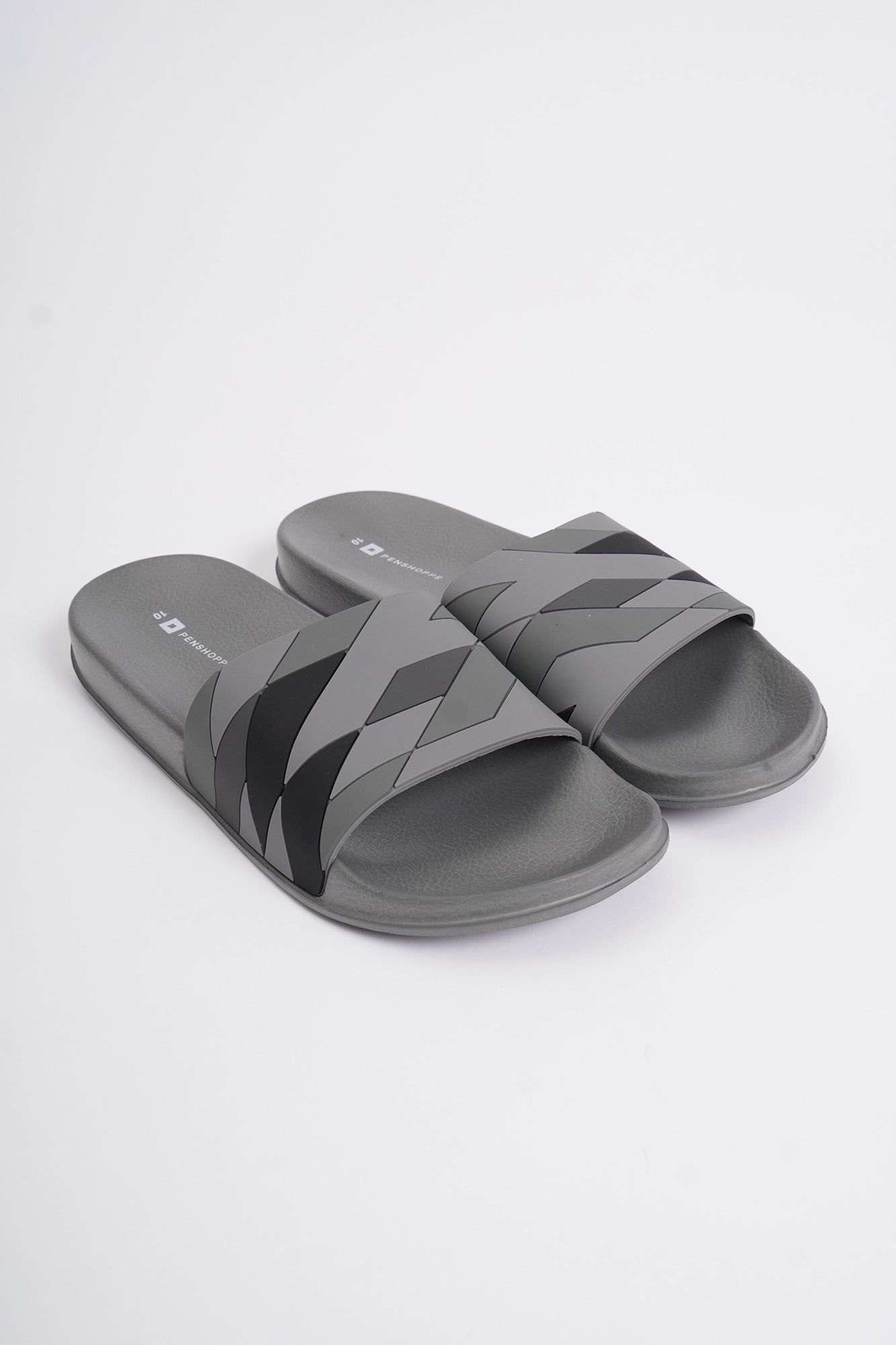 Penshoppe deals slippers slides