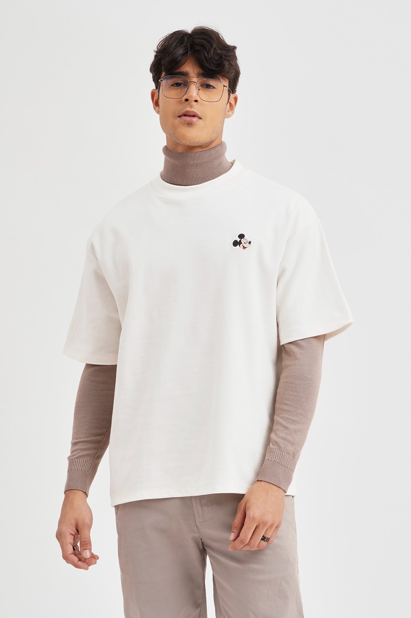 Penshoppe Disney Mickey Mouse Boxy Fit T-Shirt – PENSHOPPE