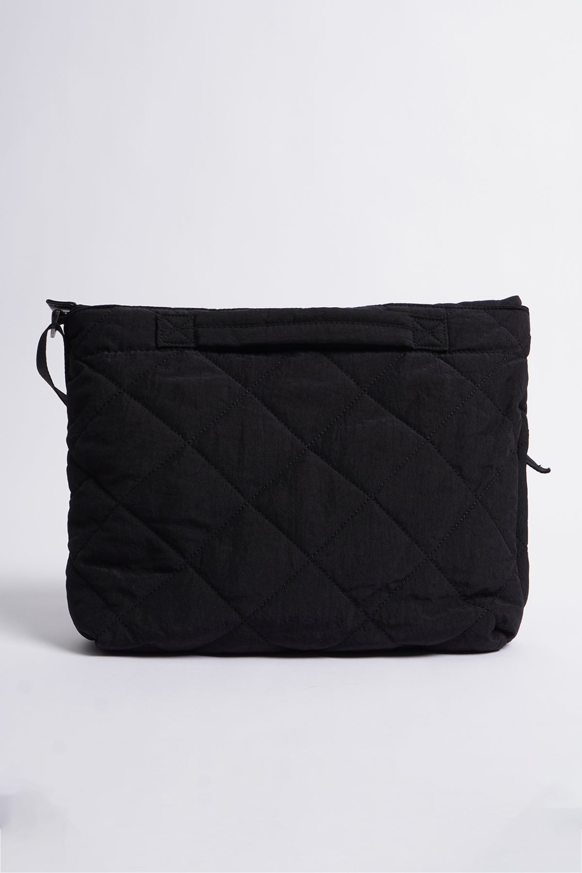 Quilted messenger online bag